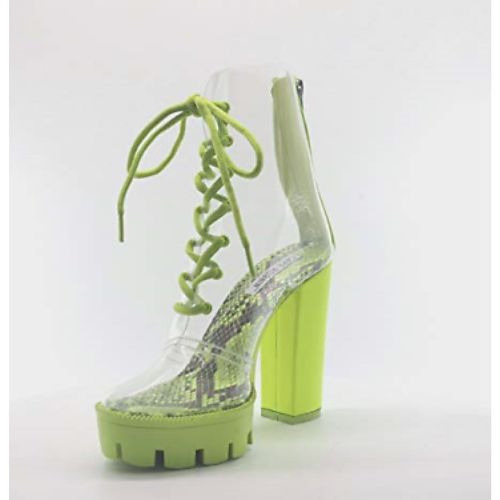 6.5 Neon Yellow Green rain boots - Picture 3 of 7